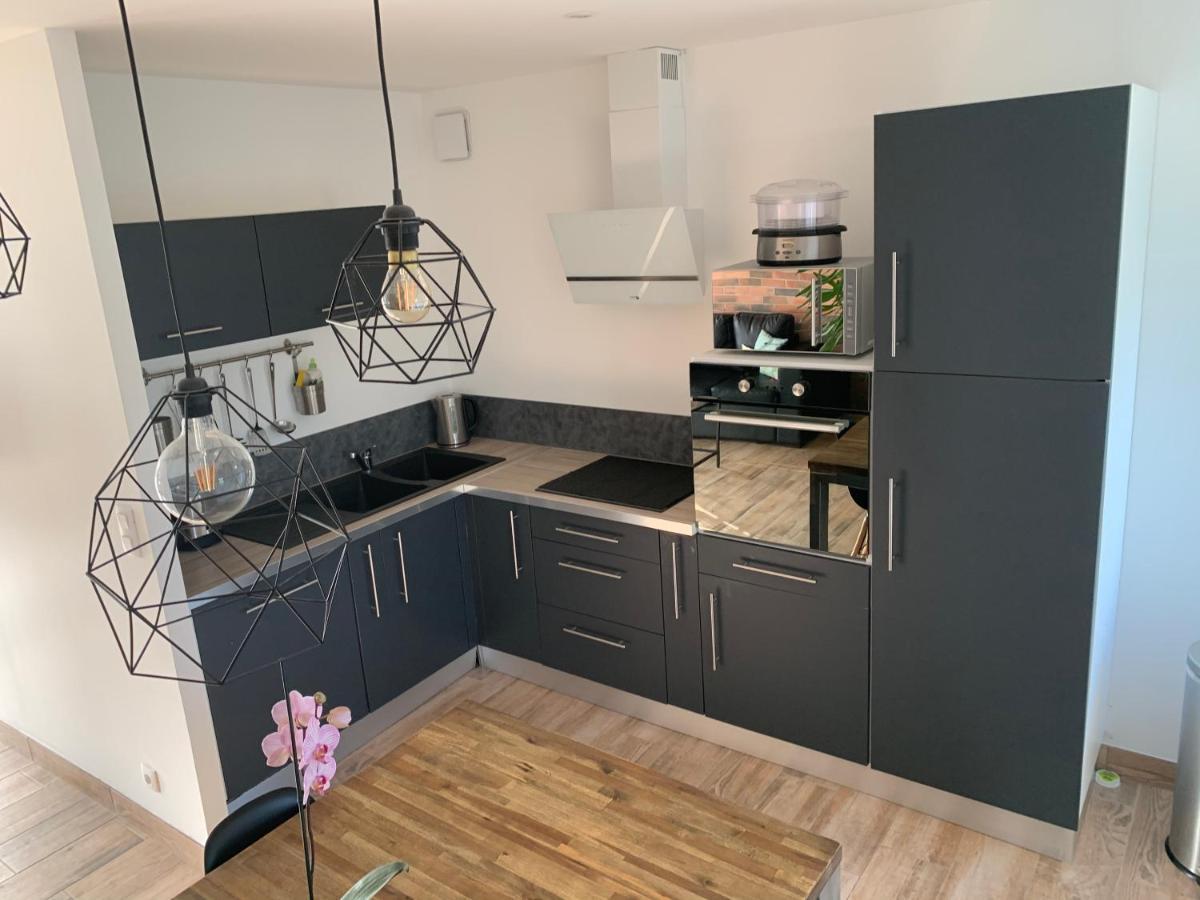 Gite 5 pers avec 2h espace bien-être privatisé inclus dans le prix de la nuit 80m2 de détente Équilly Exterior foto