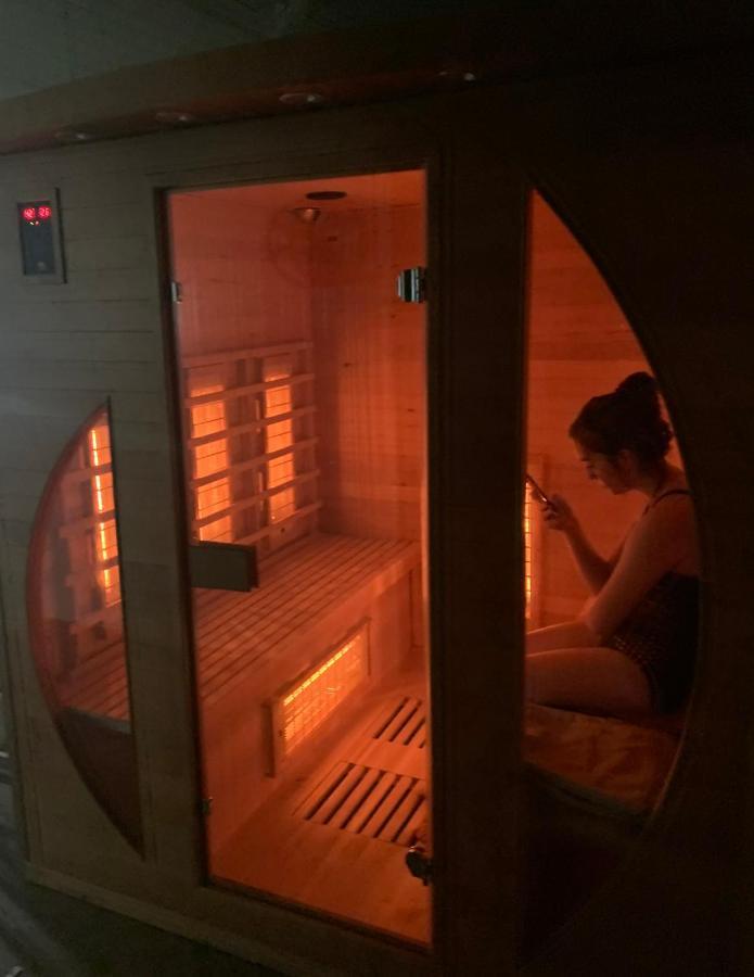 Gite 5 pers avec 2h espace bien-être privatisé inclus dans le prix de la nuit 80m2 de détente Équilly Exterior foto