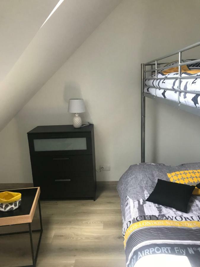 Gite 5 pers avec 2h espace bien-être privatisé inclus dans le prix de la nuit 80m2 de détente Équilly Exterior foto