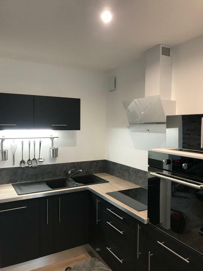 Gite 5 pers avec 2h espace bien-être privatisé inclus dans le prix de la nuit 80m2 de détente Équilly Exterior foto