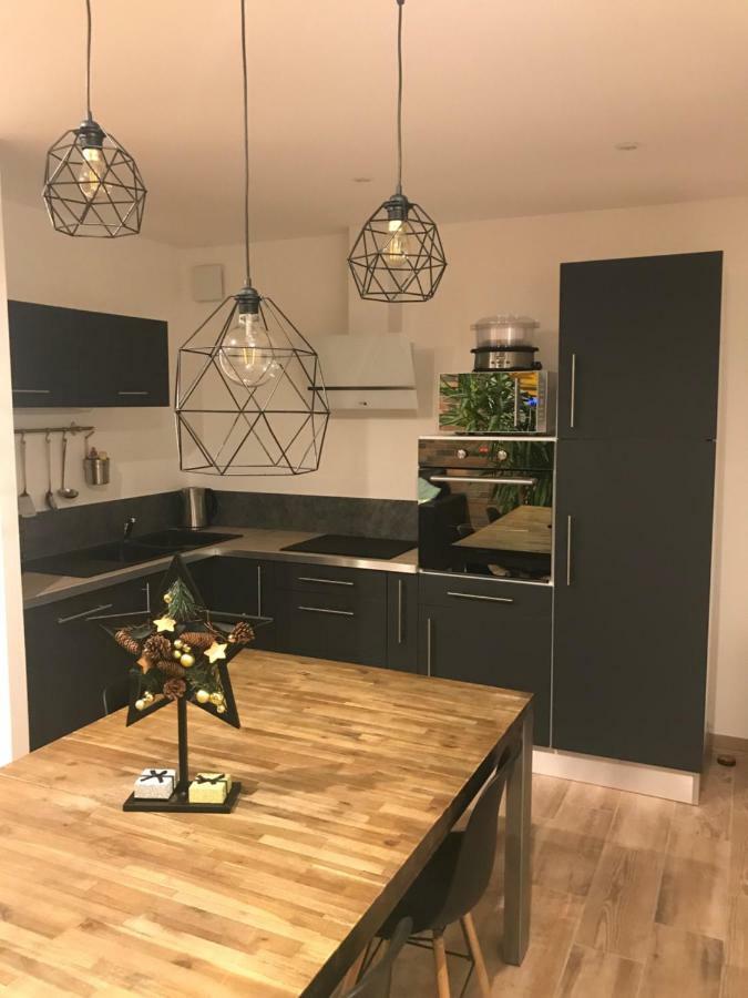 Gite 5 pers avec 2h espace bien-être privatisé inclus dans le prix de la nuit 80m2 de détente Équilly Exterior foto