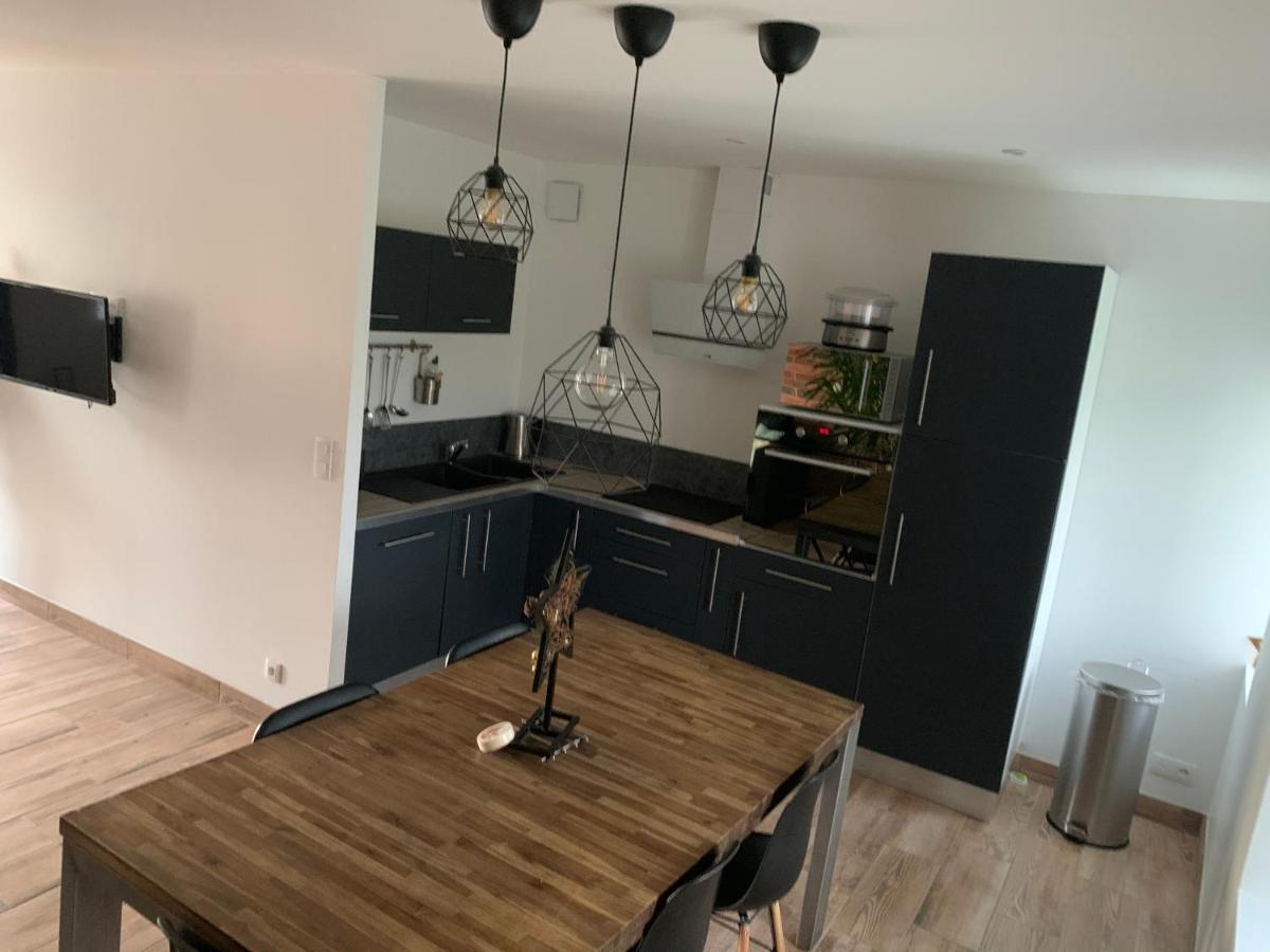 Gite 5 pers avec 2h espace bien-être privatisé inclus dans le prix de la nuit 80m2 de détente Équilly Exterior foto
