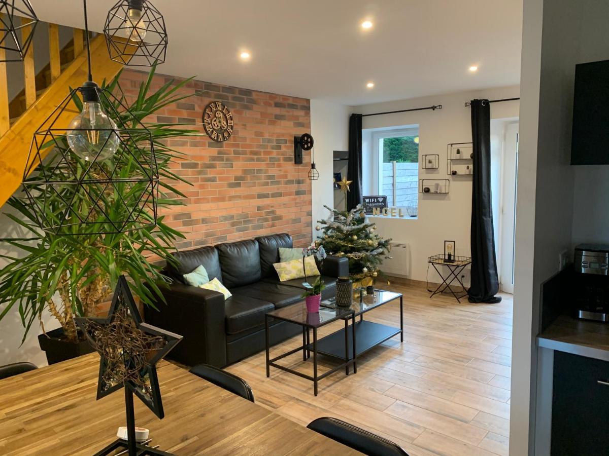 Gite 5 pers avec 2h espace bien-être privatisé inclus dans le prix de la nuit 80m2 de détente Équilly Exterior foto